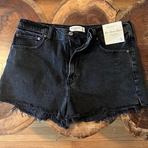 Abercrombie & Fitch High Rise Mom Short